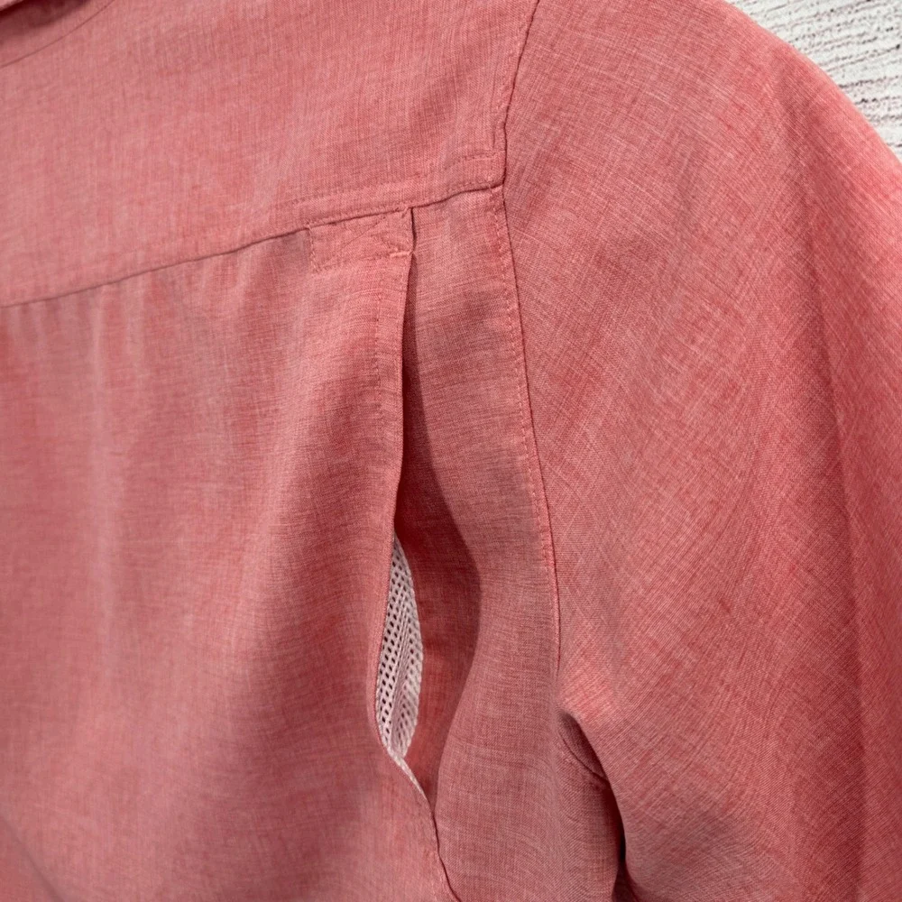 Hook & Tackle Mens Medium‎ Fishing Shirt Button Up Short Sleeve Salmon Vented